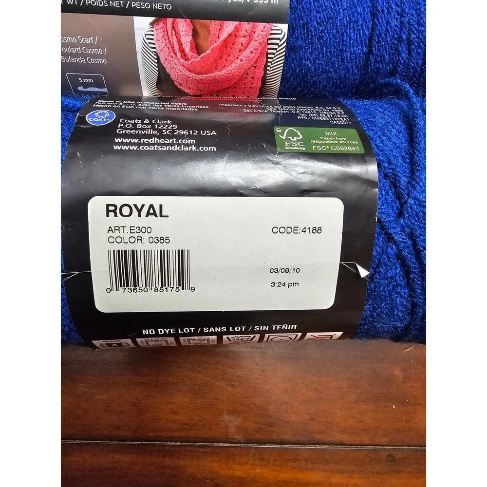 Red Heart Super Saver Yarn Royal Color 385‎ Medium Weight Acrylic 2 Skeins